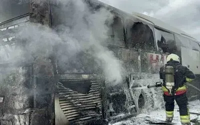 Otobüs Yangınında 13 Yolcu Ve 3 Personel Ölümden Döndü