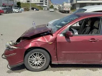 Samsun’da Otomobil İle Hafif Ticari Araç Çarpıştı: 2 Yaralı