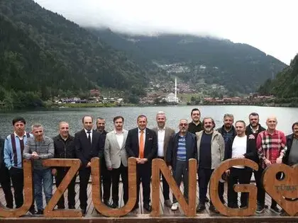 Uzungöl’de Turizm Sektörü Temsilcileri Bir Araya Geldi