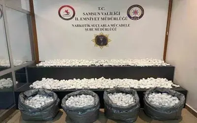 Atakum'da 130 Bin 624 Sentetik Ecza Ele Geçirildi