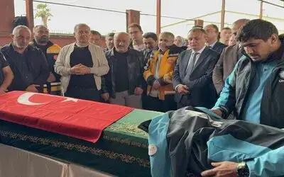 Organ Nakli Yolunda Hayatını Kaybeden Hemşire Gözyaşlarıyla Uğurlandı