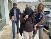 AVM’den 20 Bin Liralık Giyim Eşyası Çalan Kadın Yakalandı