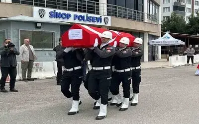 Tekne Kazasında Hayatını Kaybeden Polis Memuru İçin Tören Düzenlendi