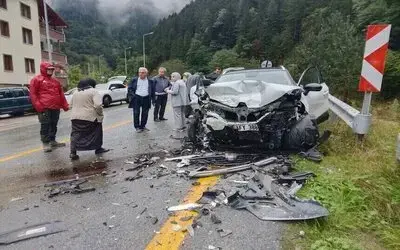 Trabzon’da Hatalı Sollama Kazaya Neden Oldu: 5 Yaralı