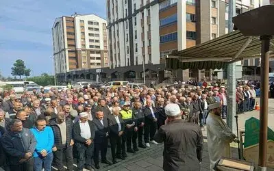 İstanbul’da Trafik Kazasında Ölen Genç Trabzon’da Son Yolculuğuna Uğurlandı