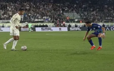 Trendyol Süper Lig: Çaykur Rizespor: 0 - Fenerbahçe: 1 (İlk Yarı)