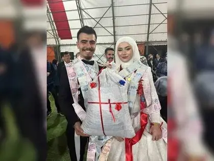 Giresun’da Düğünde Altın Yerine Bir Çuval Fındık Taktılar