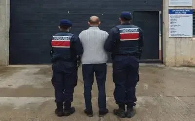 Bafra’da 15 yıl hapis cezasıyla aranan şahıs yakalandı
