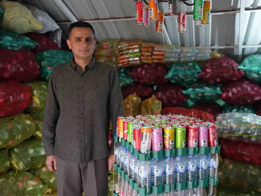 Alaçam'da 100 Bin İçecek Ambalajı Biriktirdi, Türkiye Birincisi Oldu