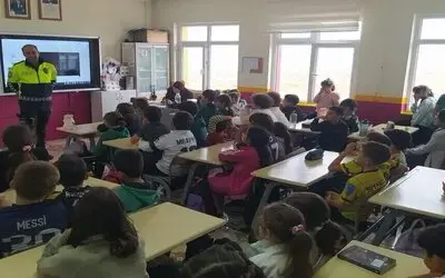 Türkeli’de Öğrencilere Trafik Eğitimi