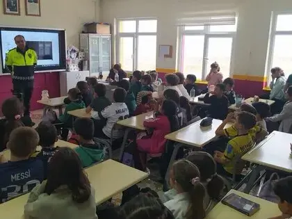 Türkeli’de Öğrencilere Trafik Eğitimi