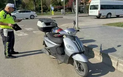 Samsun’da Motosiklet Devrildi, Sürücü Yaralandı