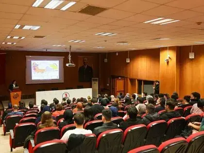 OMÜ’de "Tarihsel Süreçte Cumhuriyet Ve Kazanımları" Konferansı