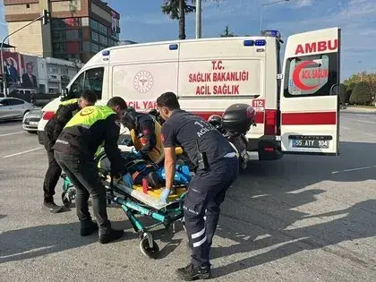 Samsun’da Hafif Ticari Aracın Çarptığı Kadın Yaralandı