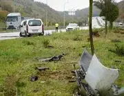 Samsun’da Hafif Ticari Araç Refüje Çıktı: 3 Yaralı