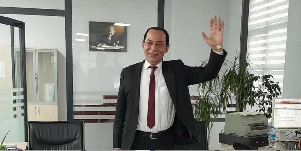 Efsane Vergi Dairesi Memuru Emekli Oldu